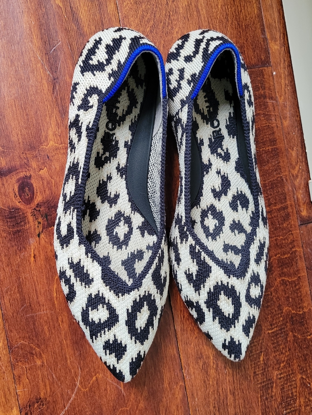 Rothy's Women's Pointed Leopard Flat - Black and Beige size 6.5